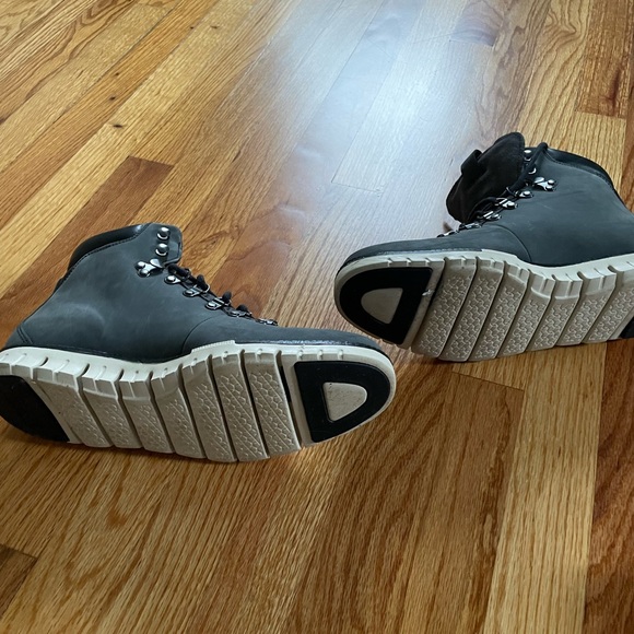 Cole Haan Zero gravity Boots size 9 - Picture 5 of 5